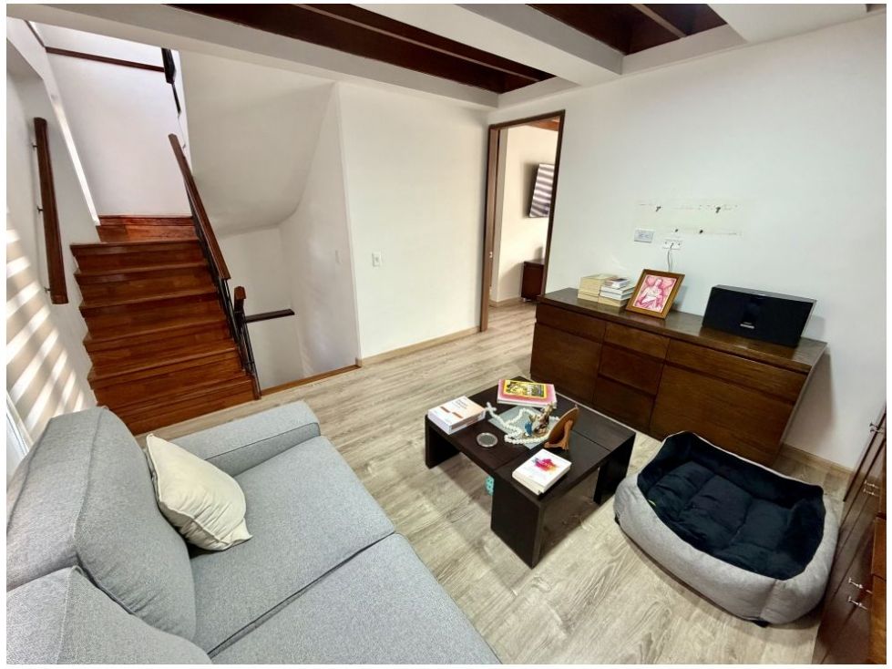 Casa en venta en El Contador, Bogotá · foto 8 de 21