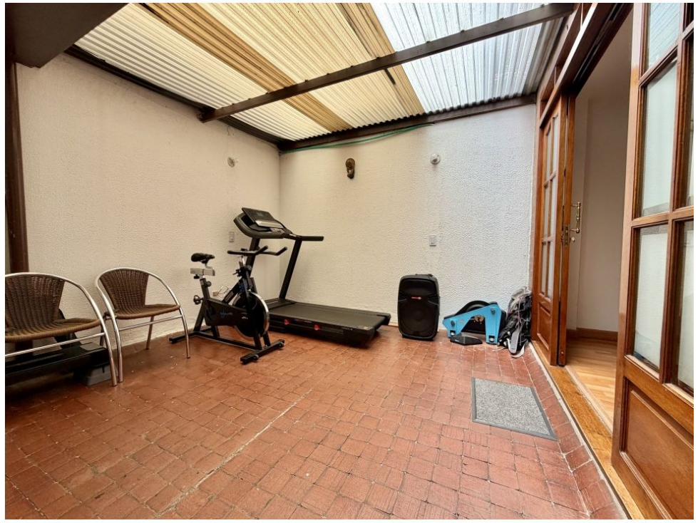 Casa en venta en El Contador, Bogotá · foto 18 de 21
