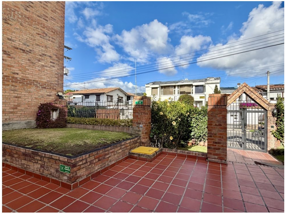 Casa en venta en El Contador, Bogotá · foto 21 de 21