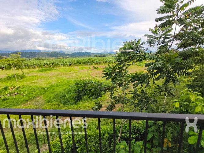 Apartamento de 2 alcobas en venta en El Salvador, Apartado, 60 m² · foto 3 de 16