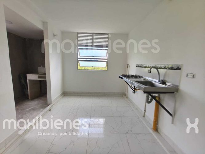 Apartamento de 2 alcobas en venta en El Salvador, Apartado, 60 m² · foto 7 de 16