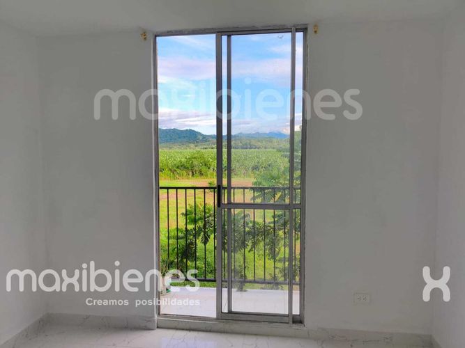Apartamento de 2 alcobas en venta en El Salvador, Apartado, 60 m² · foto 10 de 16