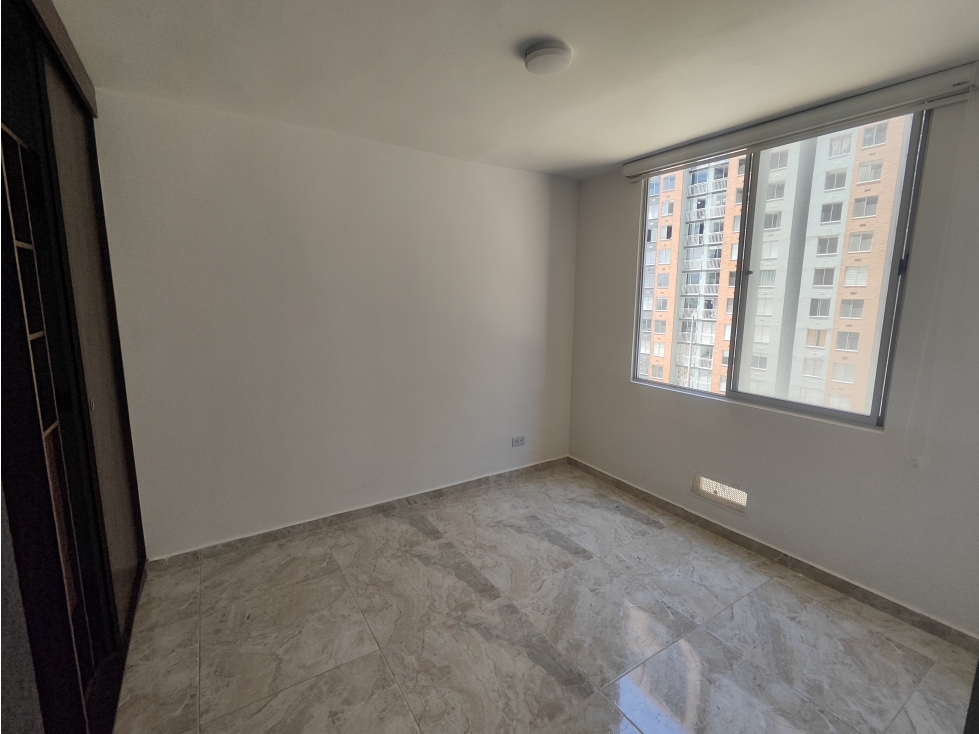 Apartamento en venta en Primavera Occidental - Puente Aranda, Bogotá · foto 6 de 19