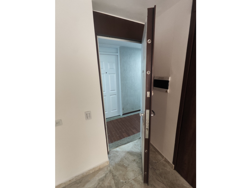 Apartamento en venta en Primavera Occidental - Puente Aranda, Bogotá · foto 8 de 19