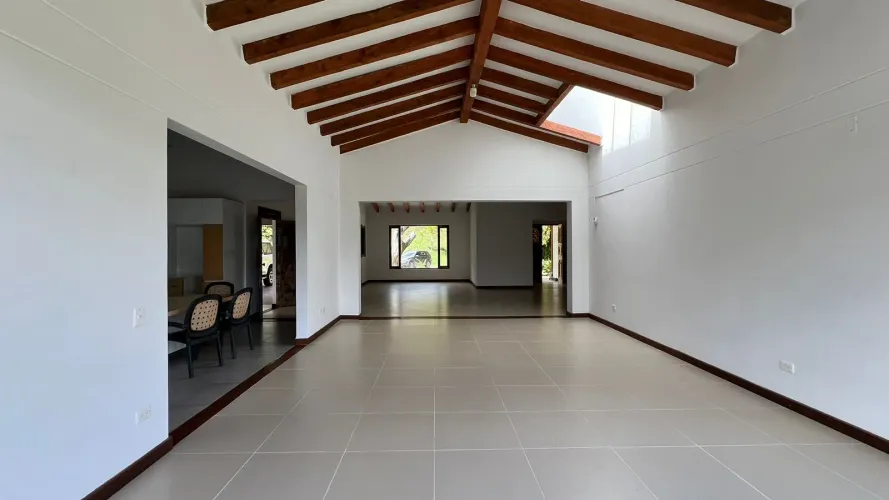 Casa de 4 alcobas en venta en Don Diego, El Retiro · foto 3 de 24