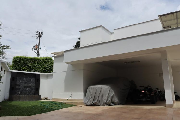 Casa de 6 alcobas en venta en Pance, Cali, 900 m² · foto 3 de 14