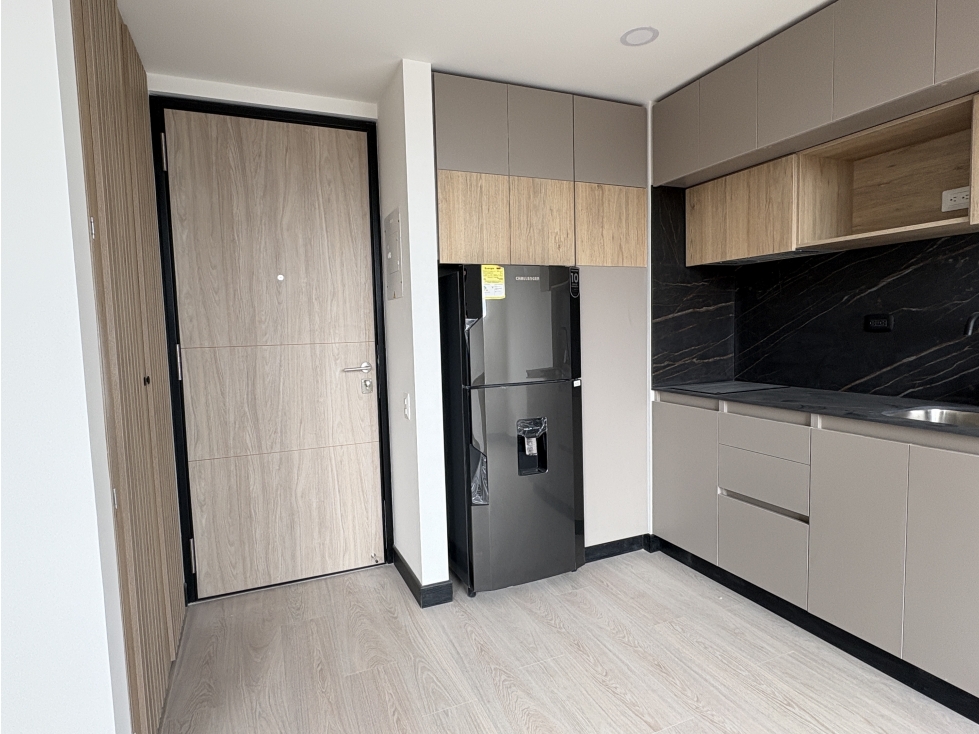 Apartamento en arriendo en Santa Barbara, Bogotá · foto 4 de 15