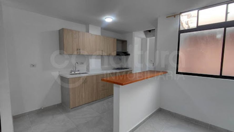 Apartamento de 2 alcobas en arriendo en Belén San Bernardo, Medellín, 55 m² · foto 2 de 9