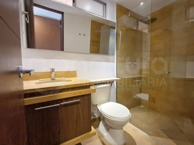 Apartamento de 2 alcobas en arriendo en Loma Del Escobero, Envigado, 96 m² · foto 15 de 20