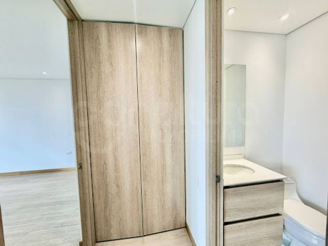 Apartamento en venta en El Poblado, Medellín · foto 11 de 16