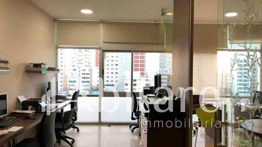 Oficina en venta en Bocagrande, Cartagena, 42 m² · foto 2 de 11