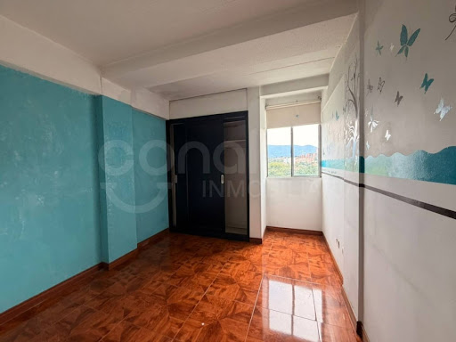 Apartamento en venta en Loma De Los Bernal, Medellín · foto 8 de 18