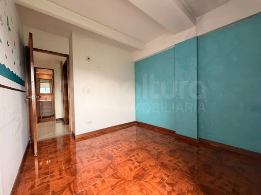 Apartamento en venta en Loma De Los Bernal, Medellín · foto 13 de 18