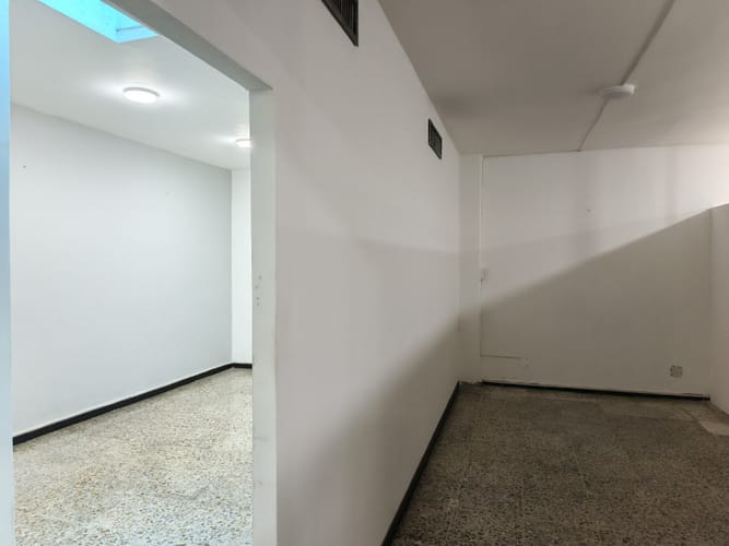 Oficina en venta en Colombia, Barranquilla, 287 m² · foto 3 de 10