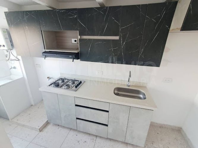 Apartamento de 3 alcobas en venta en Santa Ana, Bello, 54 m² · foto 2 de 12