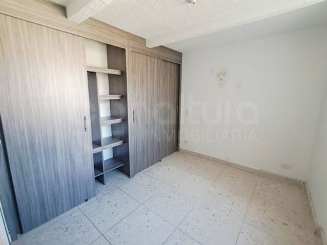 Apartamento de 3 alcobas en venta en Santa Ana, Bello, 54 m² · foto 9 de 12