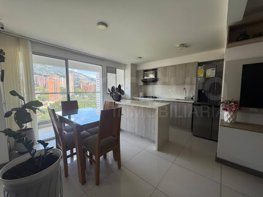 Apartamento en venta en Suramérica, La Estrella · foto 2 de 16