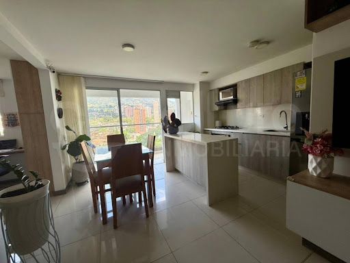 Apartamento en venta en Suramérica, La Estrella · foto 3 de 16