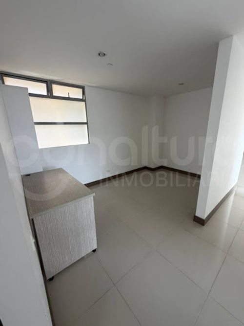 Apartamento en venta en Castropol, Medellín · foto 7 de 18