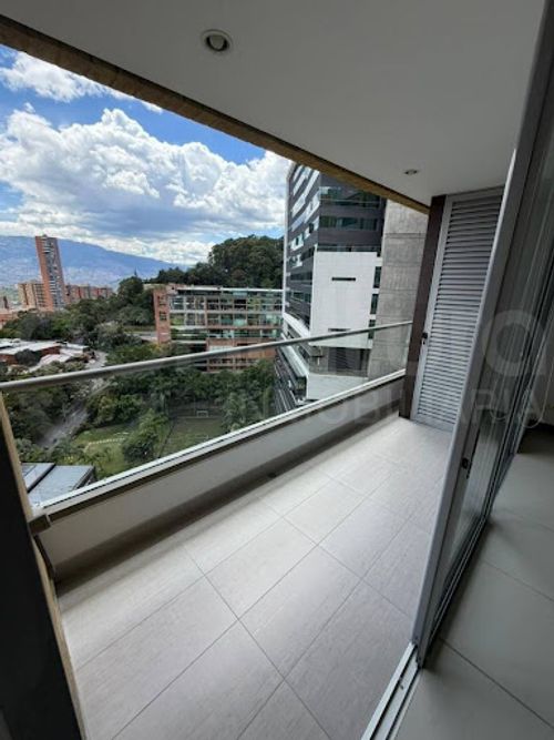 Apartamento en venta en Castropol, Medellín · foto 10 de 18