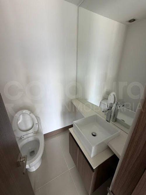 Apartamento en venta en Castropol, Medellín · foto 14 de 18