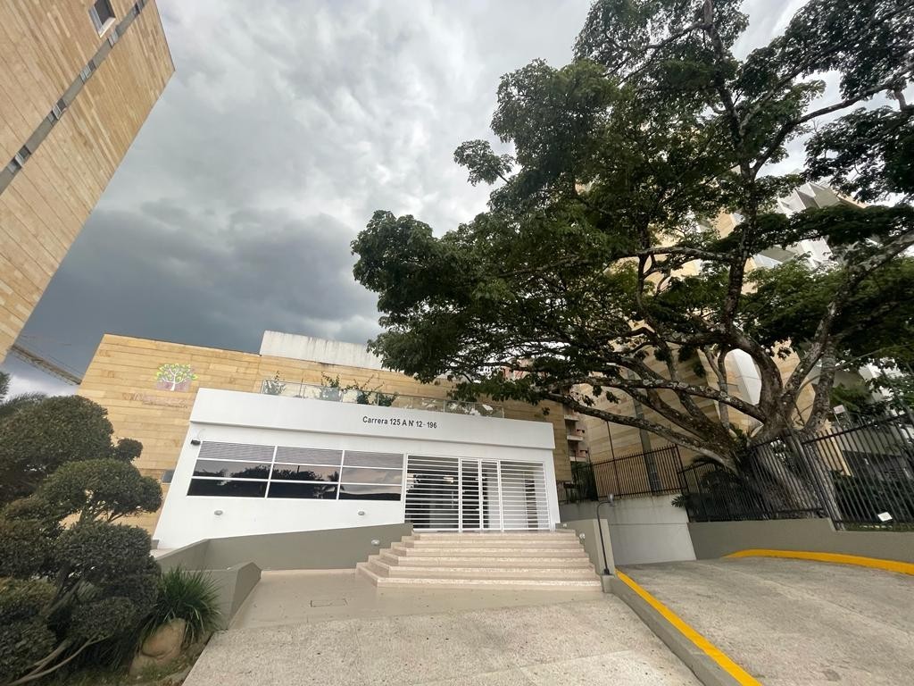 Apartamento de 4 habitaciones en venta en Pance, Cali — imagen 1 de 24