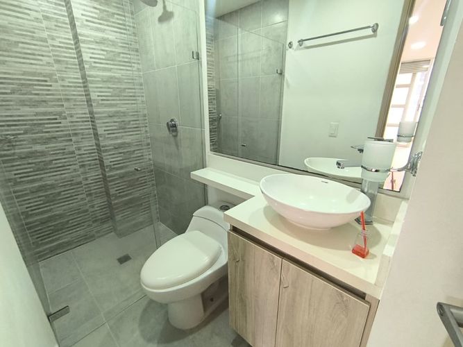 Apartamento de 2 alcobas en venta en San Joaquin, Sabaneta, 63 m² · foto 5 de 12
