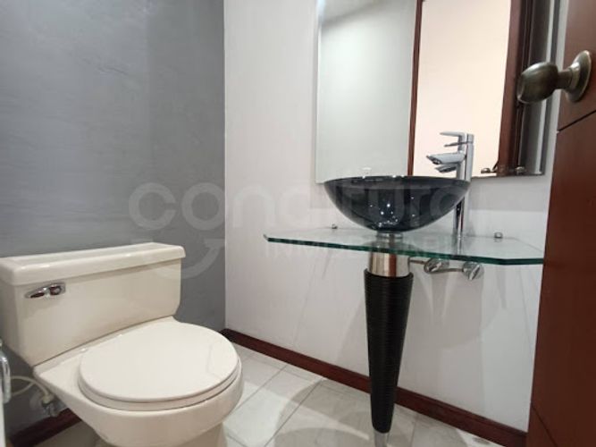 Apartamento de 3 alcobas en arriendo en Bosques De Zuñiga, Medellín, 150 m² · foto 8 de 11