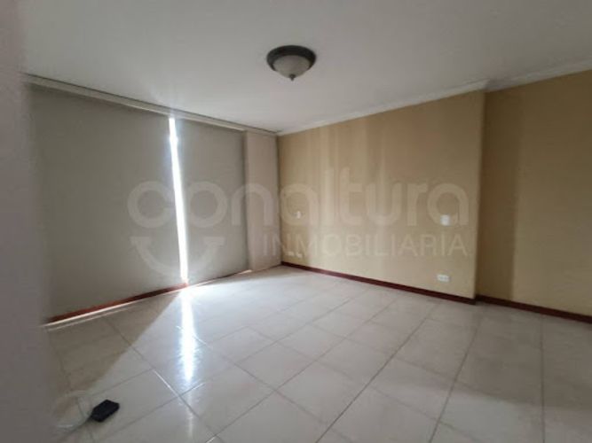 Apartamento de 3 alcobas en arriendo en Bosques De Zuñiga, Medellín, 150 m² · foto 11 de 11