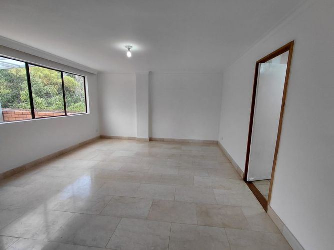 Apartamento de 4 alcobas en arriendo en Las Lomas, Medellín, 200 m² · foto 24 de 24