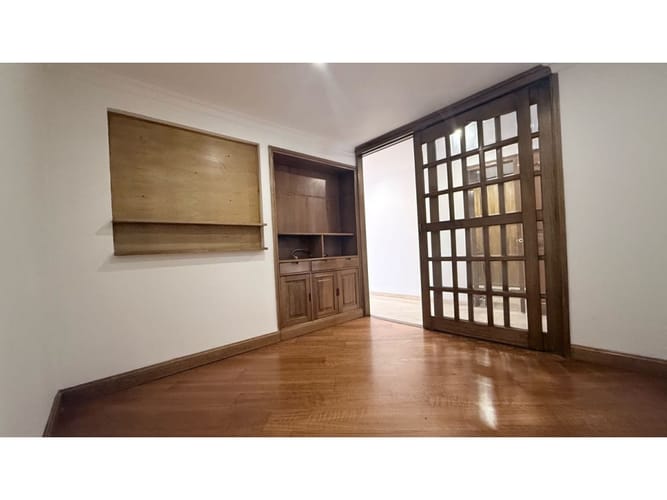 Apartamento de 3 alcobas en venta en La Carolina, Bogotá, 303 m² · foto 12 de 20