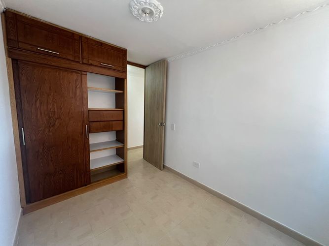 Apartamento de 3 alcobas en venta en Centro, Rionegro, 60 m² · foto 5 de 8
