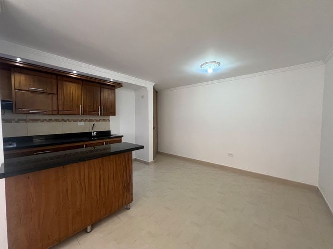 Apartamento de 3 alcobas en venta en Centro, Rionegro, 60 m² · foto 3 de 8