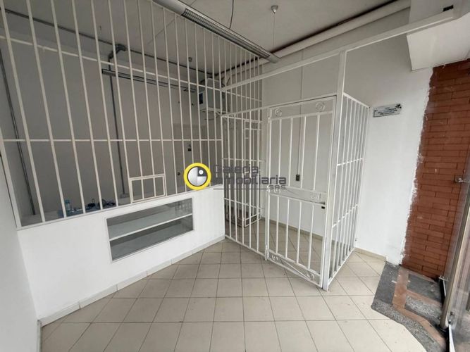 Local en arriendo en San Francisco, Bucaramanga, 38 m² · foto 2 de 7