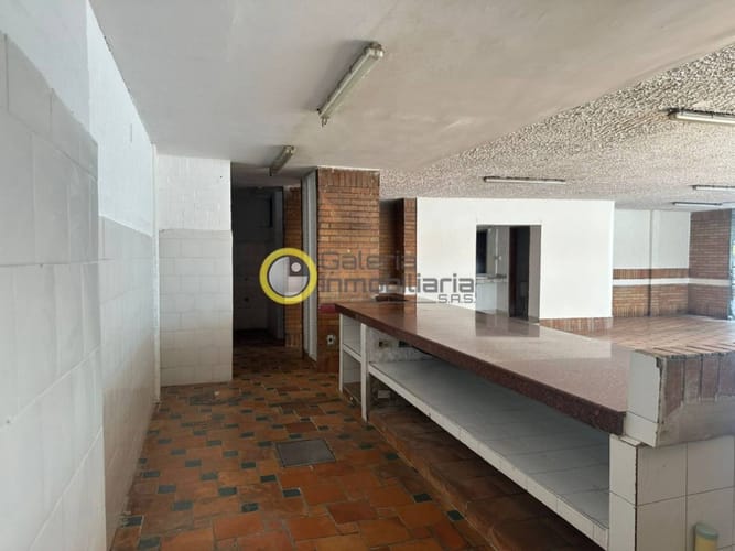 Local en arriendo en Antonia Santos Centro, Bucaramanga, 99 m² · foto 11 de 17