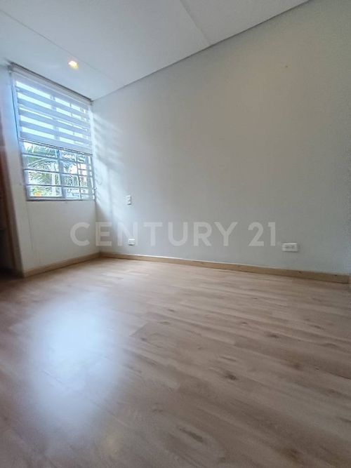 Apartamento en venta en Villemar Fontibon, Bogotá · foto 16 de 20