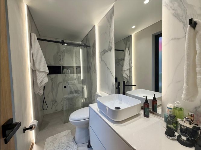Casa de 3 alcobas en venta en Usaquen, Bogotá, 520 m² · foto 23 de 24