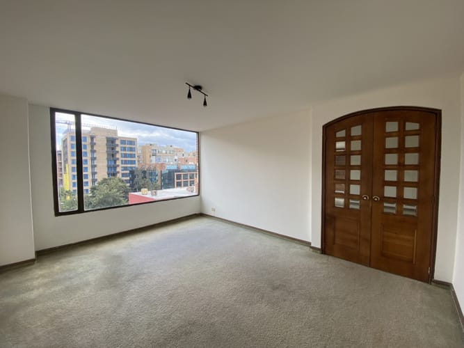 Apartamento de 3 alcobas en venta en Chico, Bogotá, 167 m² · foto 7 de 24