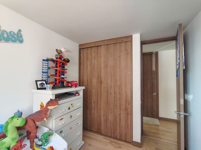 Apartamento en venta en Gran Granada, Bogotá · foto 9 de 18