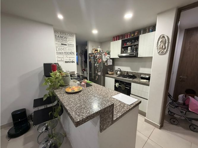 Apartamento de 3 alcobas en venta en Prado Alto, Neiva, 83 m² · foto 3 de 24