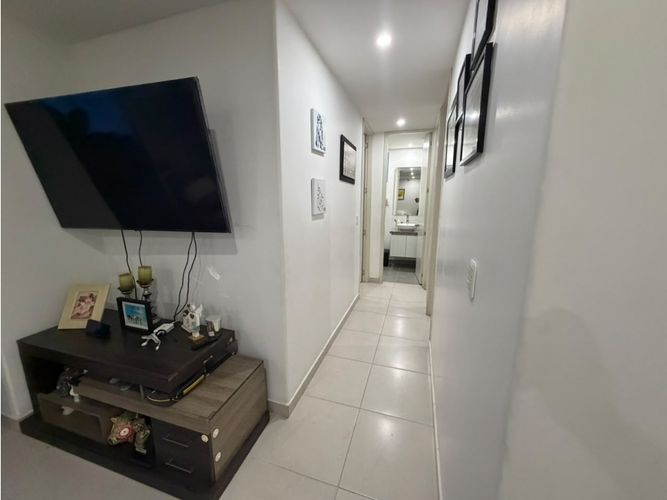Apartamento de 3 alcobas en venta en Prado Alto, Neiva, 83 m² · foto 9 de 24