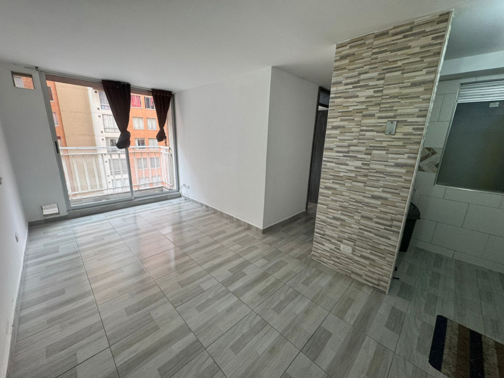 Apartamento en venta en Las Brisas, Bogotá · foto 2 de 11