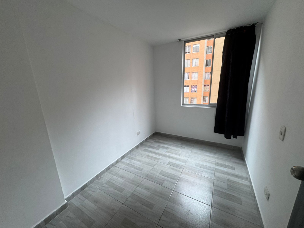 Apartamento en venta en Las Brisas, Bogotá · foto 4 de 11