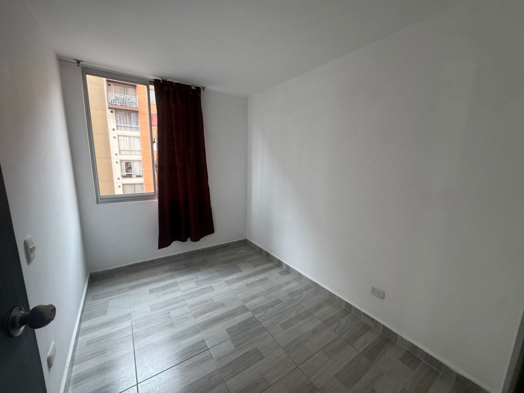 Apartamento en venta en Las Brisas, Bogotá · foto 5 de 11