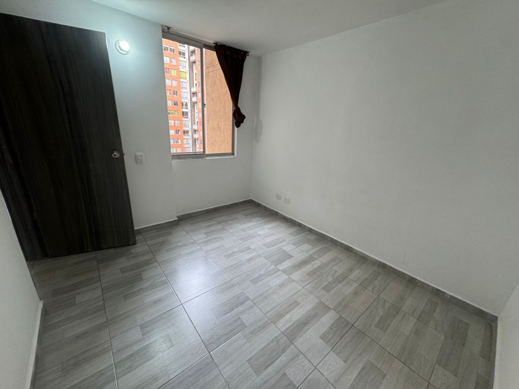 Apartamento en venta en Las Brisas, Bogotá · foto 7 de 11
