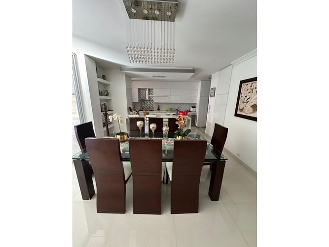 Casa de 4 alcobas en venta en Ciudad Jardin, Cali, 310 m² · foto 6 de 24