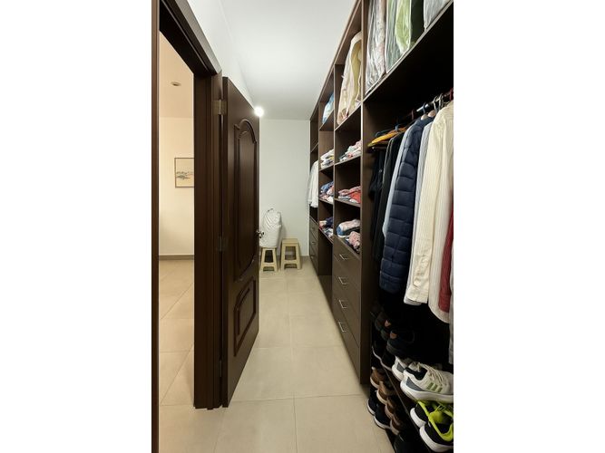 Casa de 4 alcobas en venta en Ciudad Jardin, Cali, 310 m² · foto 8 de 24