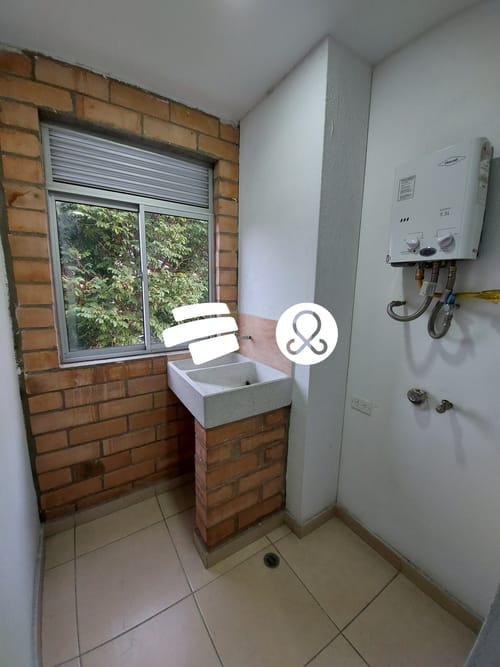 Apartamento en venta en Viviendas Del Sur, Itagüí · foto 7 de 9