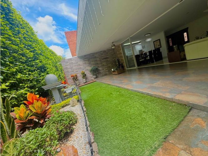 Casa de 4 alcobas en venta en Ciudad Jardin, Cali, 310 m² · foto 20 de 24
