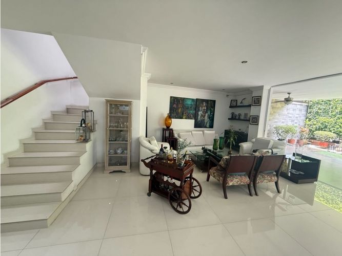 Casa de 4 alcobas en venta en Ciudad Jardin, Cali, 310 m² · foto 23 de 24